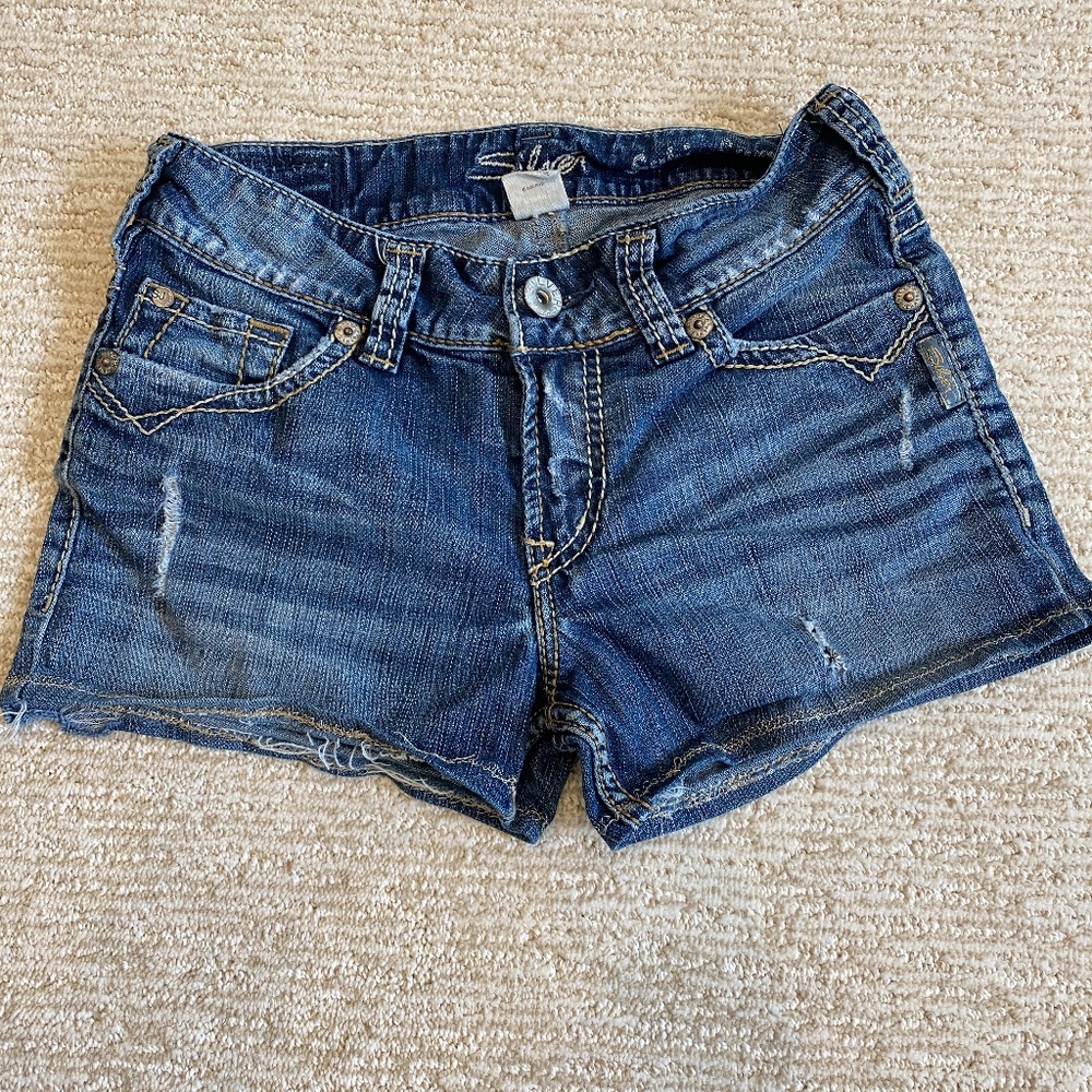 silver Suki surplus shorts size 26